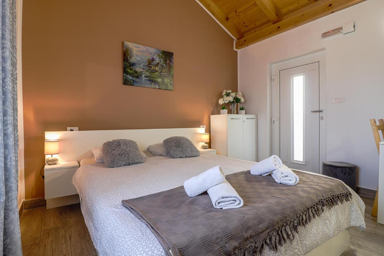 Apartman Juraj I Matej Врсар Экстерьер фото